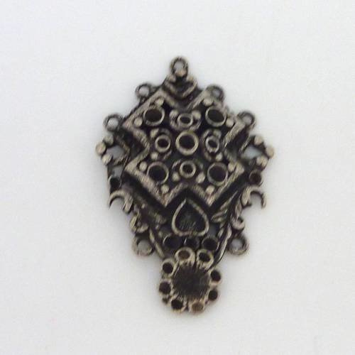 Pendentif, connecteur croix filigrane fleur métal argenté vieilli 44