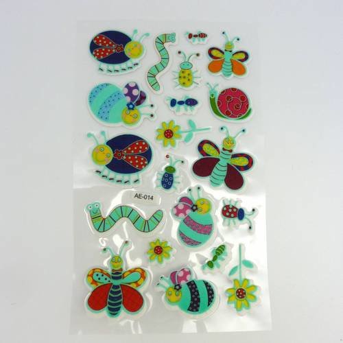 Stickers papillon, chenille, fleur, escargot ... lumineux dans la nuit 