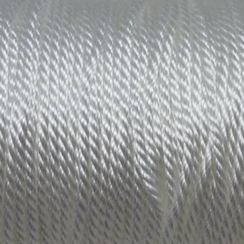 Fil polyester mouliné 3 fils de couleur blanc brillant 0,9 mm 