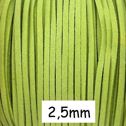 2m cordon plat daim synthétique de couleur vert anis 2,5mm