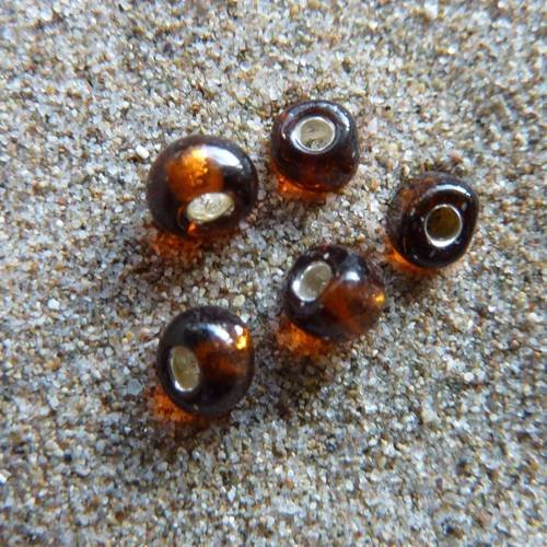 5 perles en verre de couleur marron 4mm