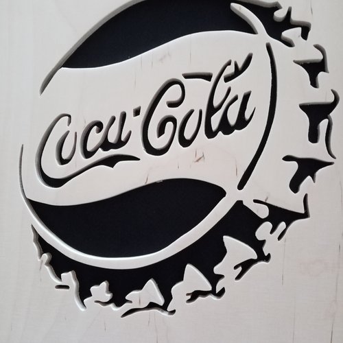 Coca-cola, tableau en bois , découpe minutieuse à la scie à chantourner. cadeau original