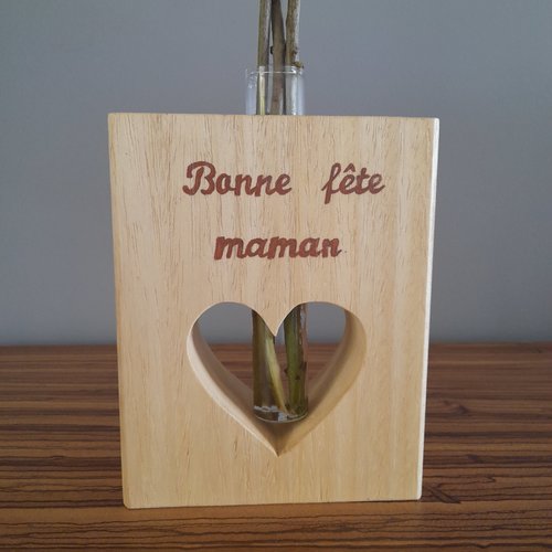 Soliflore en bois, création artisanale. cadeau original fête des mères.