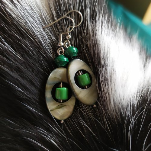 Boucles d'oreilles bicolores nacre et papier - gris-vert