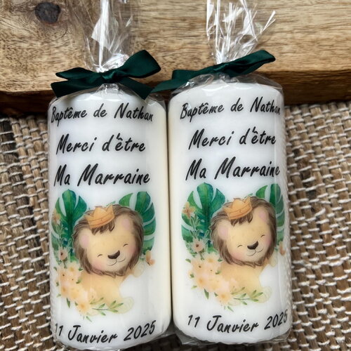 Bougie baptême, communion, naissance personnalisée lion avec feuilles et fleurs
