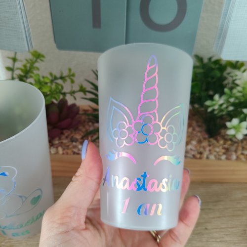 Gobelet anniversaire licorne personnalisé, prénom & âge, vinyle holographique