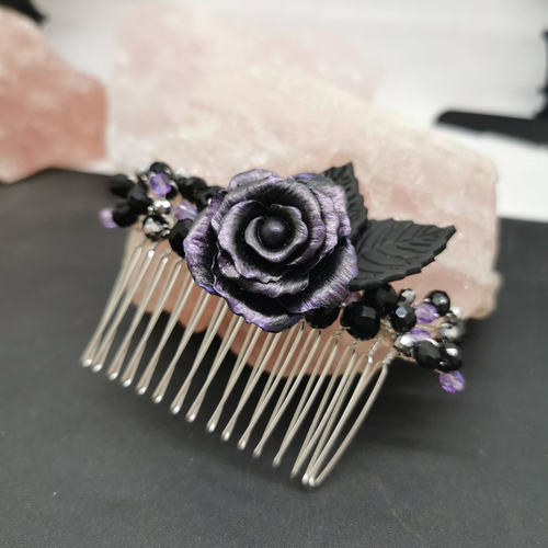 Peigne mariée roses sombres - bijou de cheveux gothique - original mariage et cérémonie