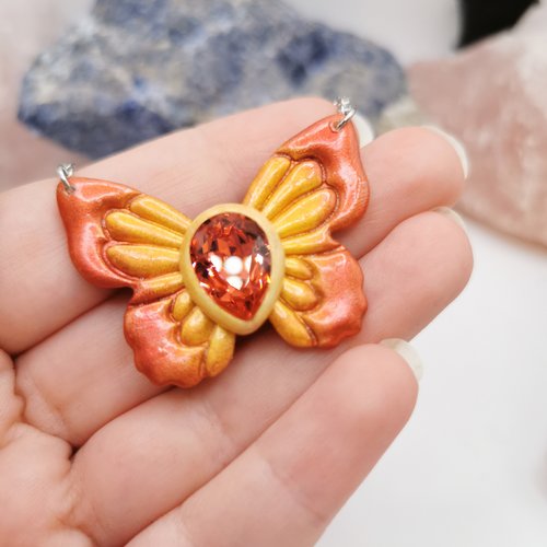 Collier papillon de feu - bijou en acier inoxydable orange / rouge et cristal