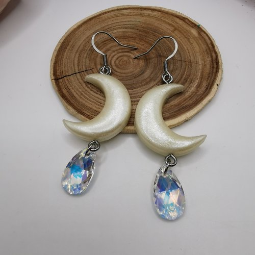 Boucles d'oreilles pendantes lune et goutte de cristal -  bijou phosphorescent - acier inoxydable