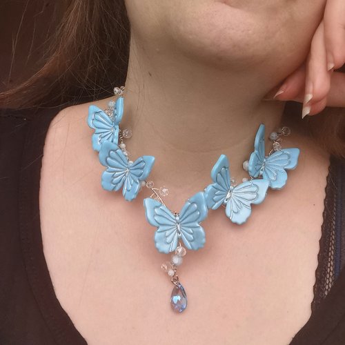 Collier envolée de papillons de glace - bijou d'exception et unique pour une fée ou pour une mariée