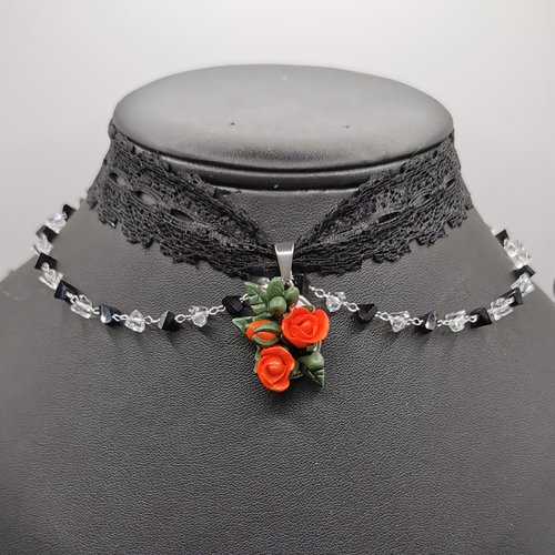Ras du cou gothique et romantique roses et dentelle - bijou fait main noir et rouge - cadeau saint valentin