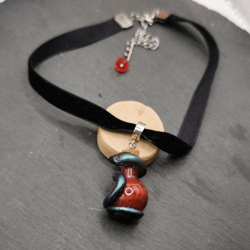 Collier ras de cou potion magique au serpent - bijou gothique et romantique -  magie, sorcière, potion
