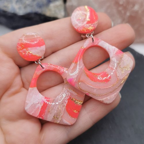 Boucles d'oreilles clips tendance rétro rose et or - oreilles non percées