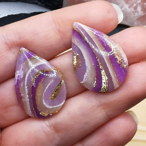 Boucles d'oreilles larmes tendance rétro violet et or
