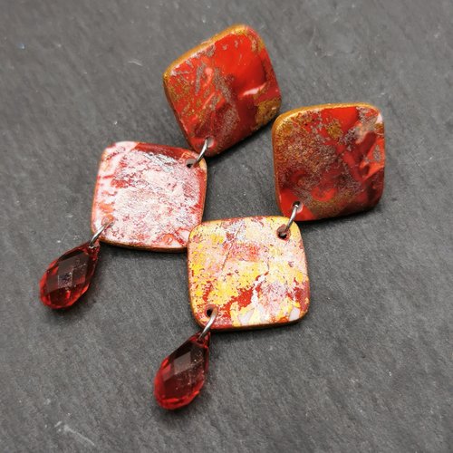 Boucles d'oreilles géométrique tendance rétro rouge et or