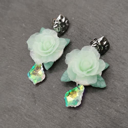 Boucles d'oreilles rose verte - saint valentin - bijou fait main en acier inoxydable