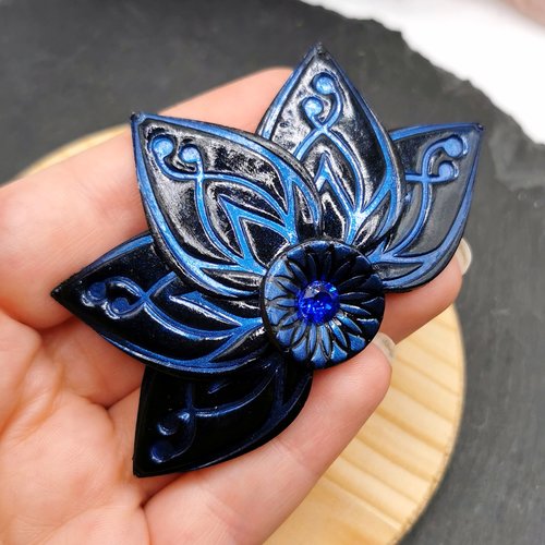 Barrette à cheveux lotus noir et bleue - bijou de cheveux original et fait main - gothique romantique