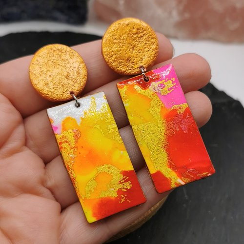Boucles d'oreilles clips "encres en folies" - orange, rose, jaune et or - acier inoxydable - bijou coloré - oreilles non percées