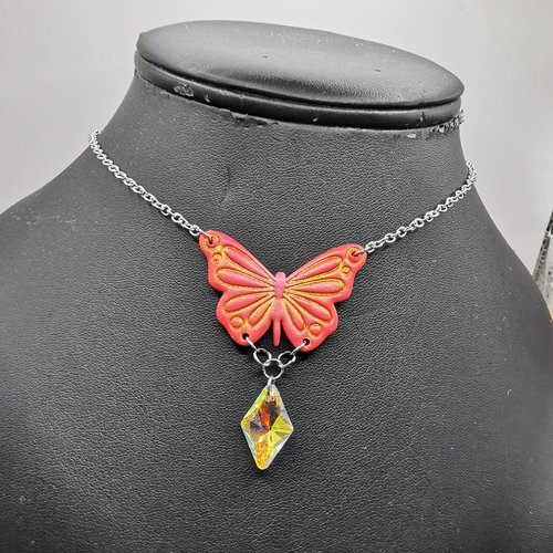 Collier papillon - rose et or