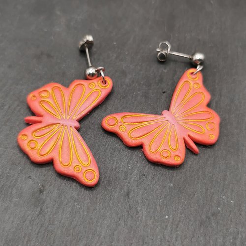 Boucles d'oreilles papillons rose et or - acier inoxydable