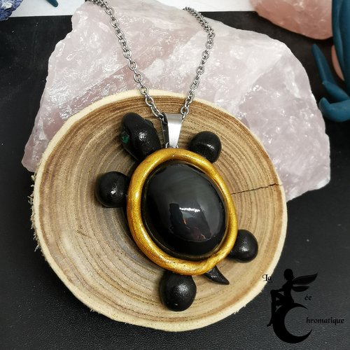 Collier / pendentif tortue noire et or, obsidienne œil céleste - bijou en acier inoxydable