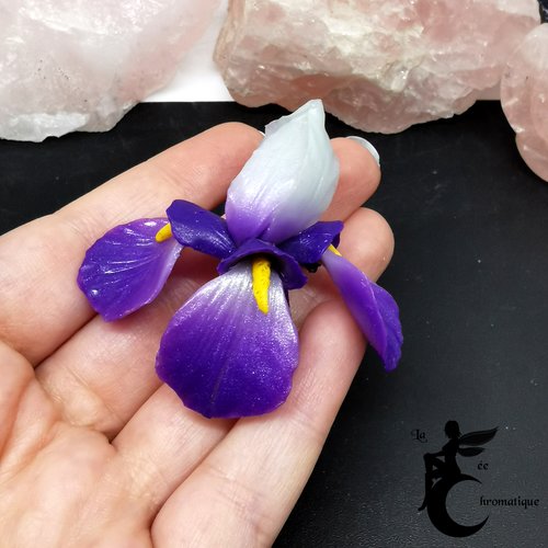 Broche iris violet - bijou fleuri et bohème