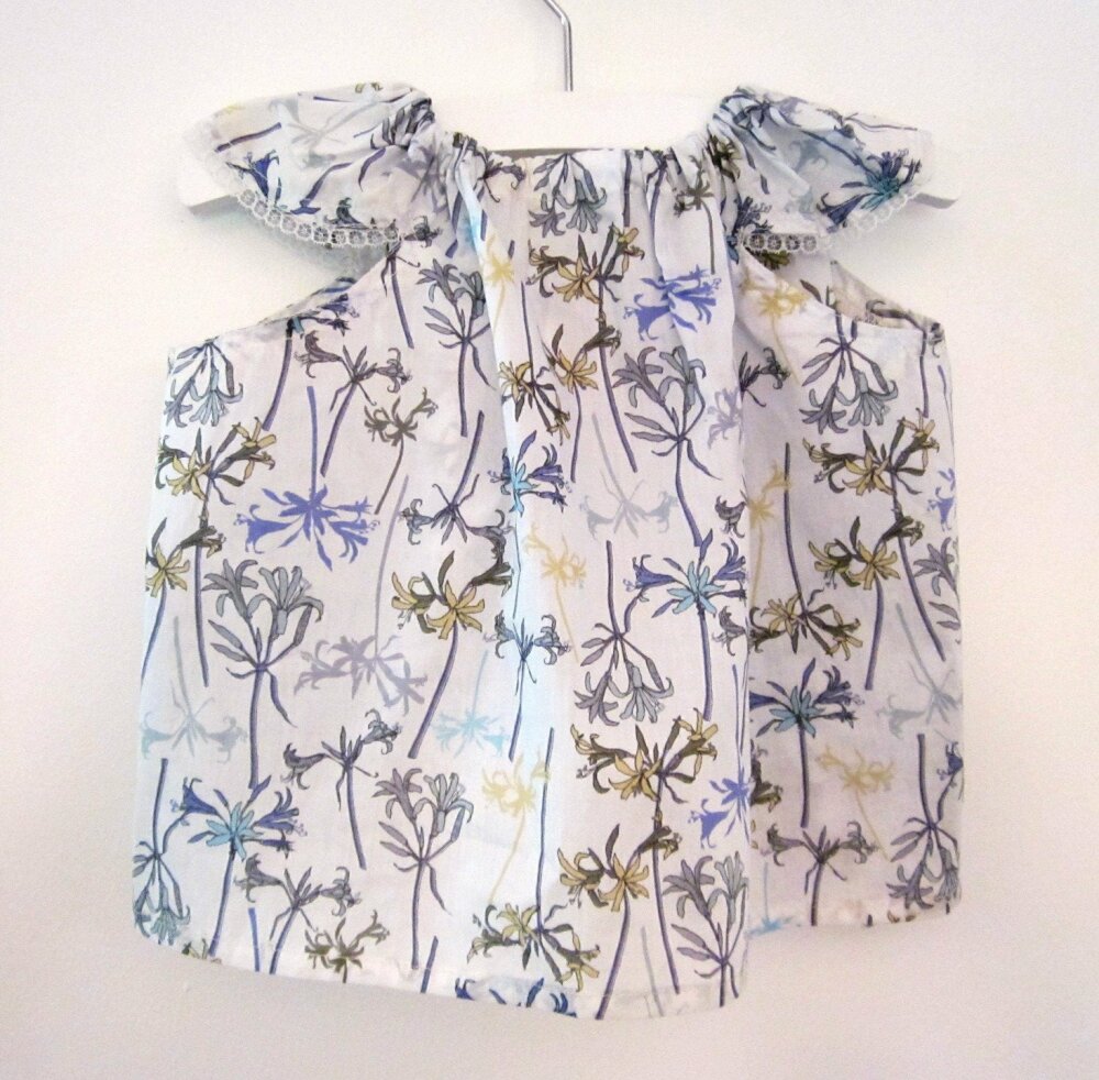 Brassiere Bebe En Coton Liberty Manches Dentelle Un Grand Marche