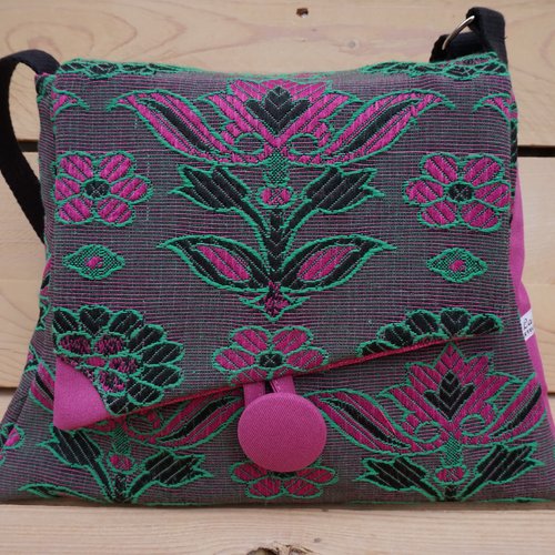 Sac à main textile exclusif motif fleur de lotus graphique coloris rose et vert.