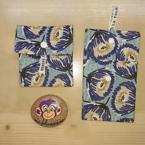 Pochette imperméable fleurs bleues de la folie de bébère