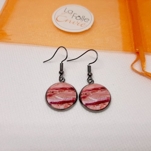 Boucles d'oreilles pendantes cabochon verre motif rose pailleté