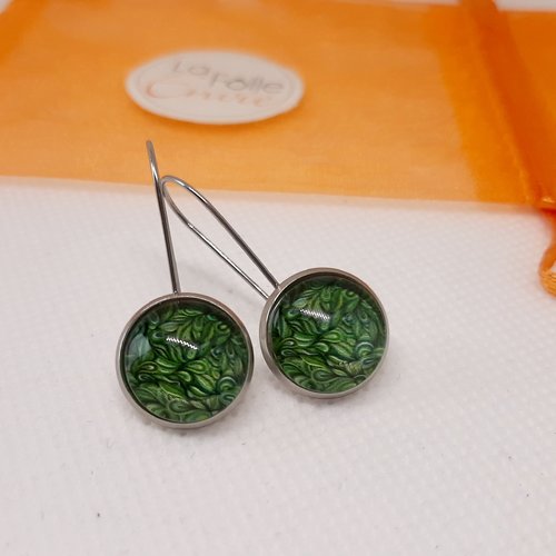 Boucles d'oreilles pendantes cabochon verre motif feuillage