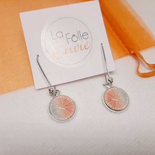 Boucles d'oreilles pendantes cabochon verre motif spirale pastel