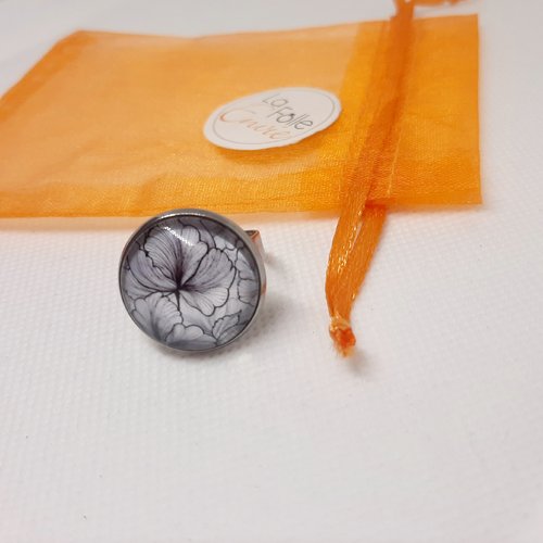 Bague ajustable cabochon en verre motif dessin de fleur