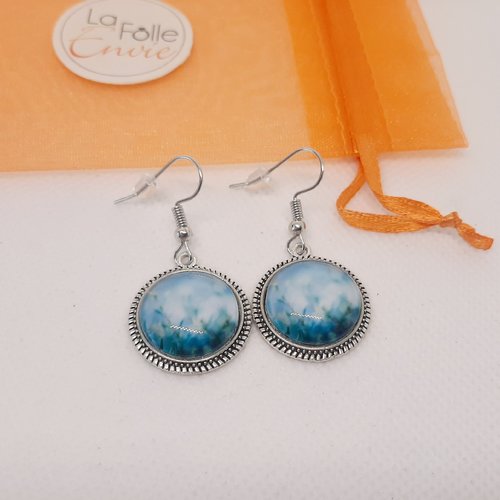 Boucles d'oreilles pendantes cabochon verre motif flou nature