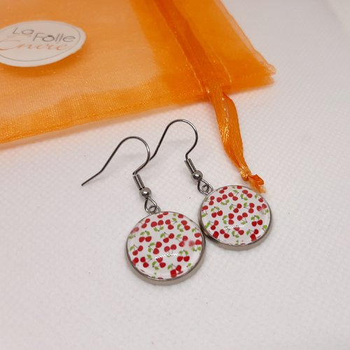 Boucles d'oreilles pendantes cabochon verre motif cerises