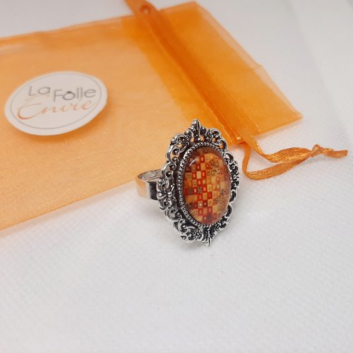 Bague fantaisie ajustable cabochon verre motif esprit klimt
