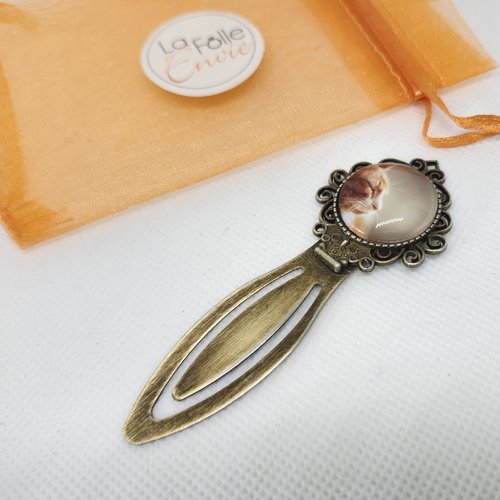 Marque-page métal cabochon verre motif chat roux