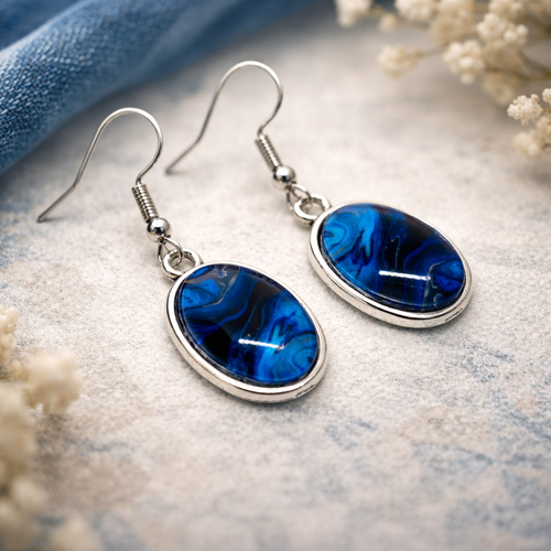 Boucles d'oreilles pendantes cabochon verre motif abstrait bleu