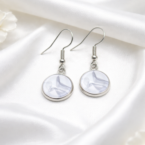 Boucles d'oreilles pendantes cabochon verre motif voilage gris