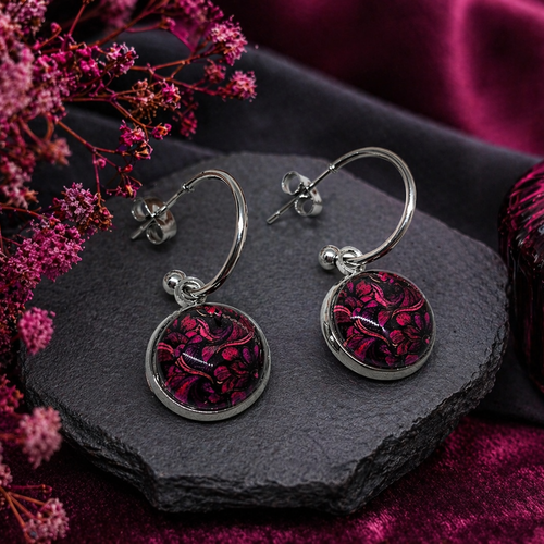 Boucles d'oreilles créoles cabochon verre motif esprit wax rose foncé