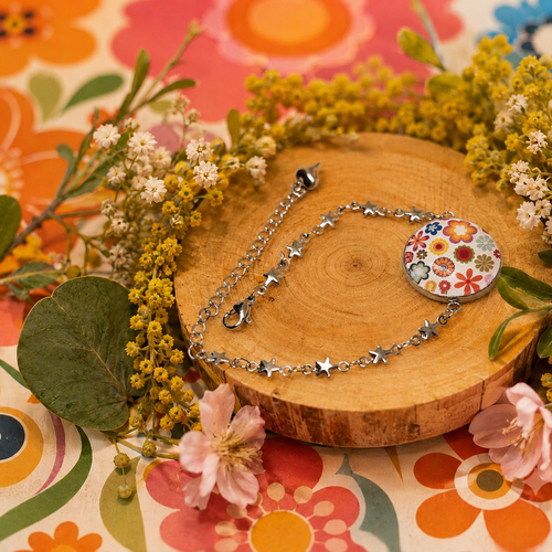Bracelet acier inoxydable et cabochon verre motif dessin de fleurs colorées
