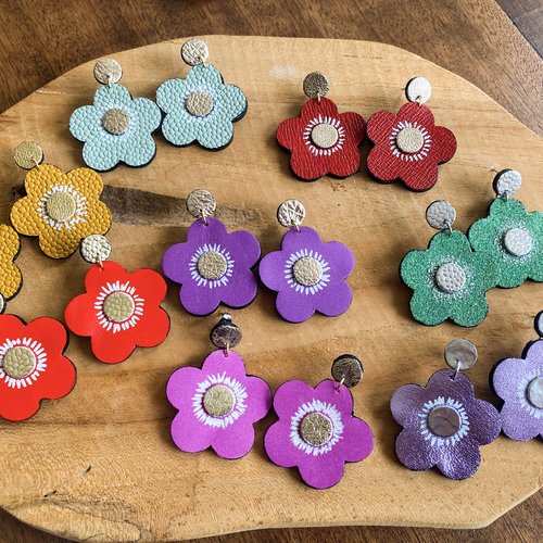 Mona - boucles d'oreilles fleurs plusieurs coloris