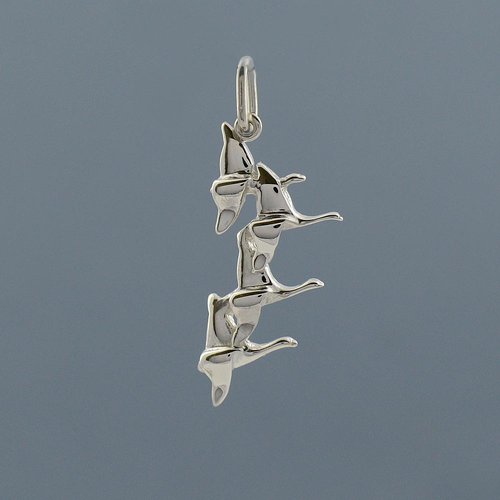 Beau pendentif d’oies volantes