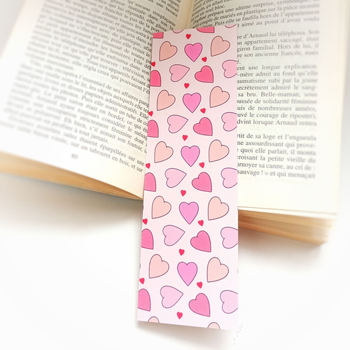 Marque-page motif cœurs "fantaisie"