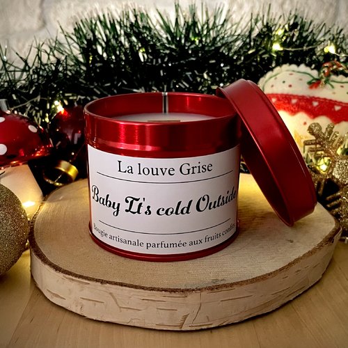 Bougie de noël parfumée aux fruits confits - baby it’s cold outside