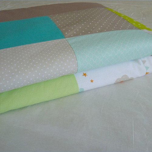 Plaid En Patchwork Cadeau Naissance Pour Bebe Un Grand Marche