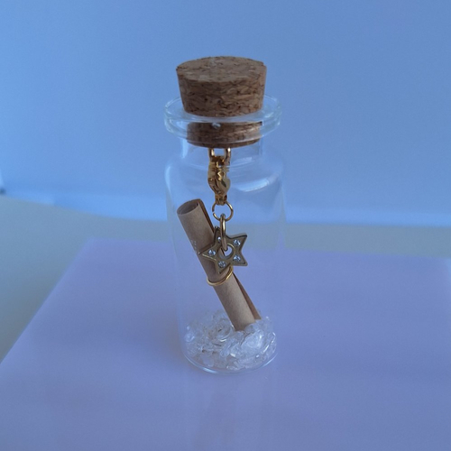 Fiole à vœux avec pendentif en acier inoxydable doré