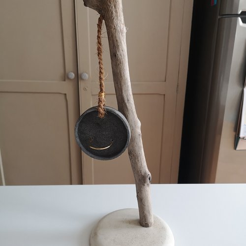 Structure végétale bois flotté tillandsia