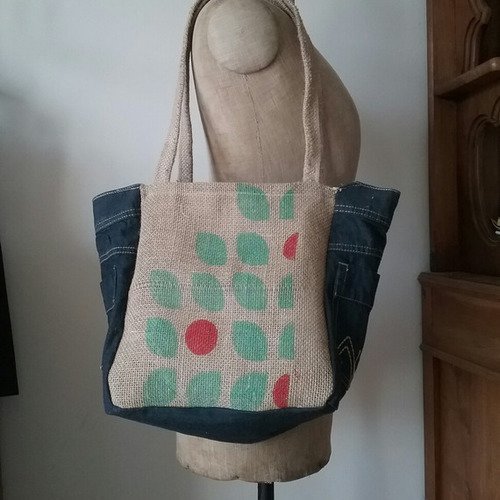 Sac cabas en jean's et toile de jute issu de sac de café modèle unique