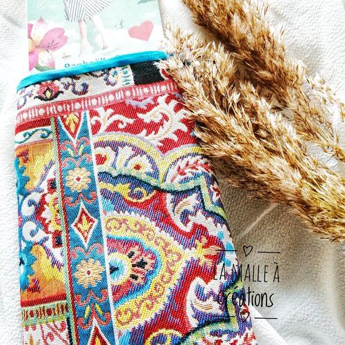 Pochette protège livre